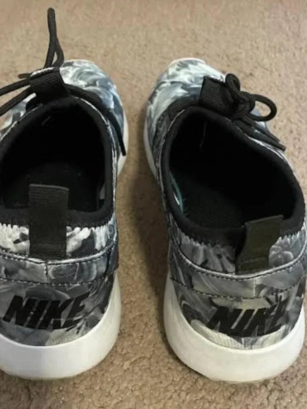 Nike Floral Sneakers